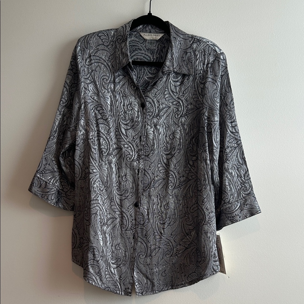 Allison Daley Gray Paisley Button-Up Top